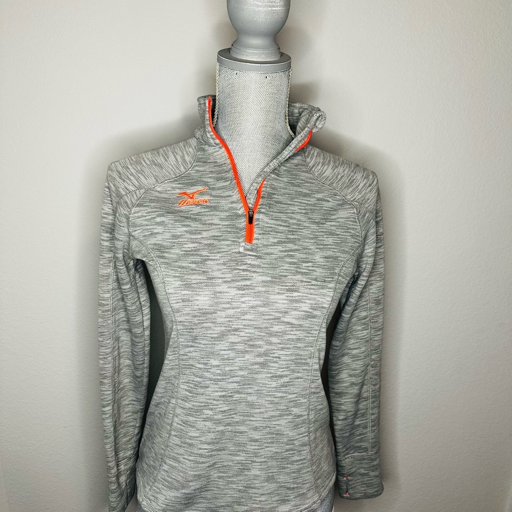 Mizuno women’s Gray and pink Quarter-Zip Pullover size XS